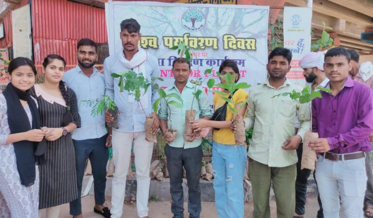 राजस्थान शिक्षक संघ एकीकृत लगाएगा दस हजार पौधे