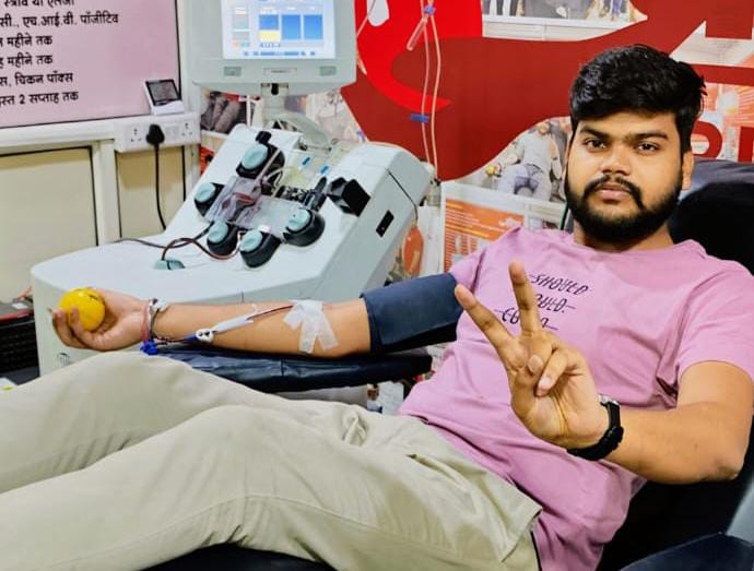 प्रसव महिला के लिए देर रात कमल ने डोनेट की एसडीपी