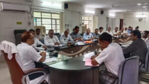 सामाजिक सुरक्षा पेंशन सत्यापन मामलों का एक माह के भीतर करें निस्तारण - जिला कलक्टरसाप्ताहिक समीक्षा बैठक आयोजित