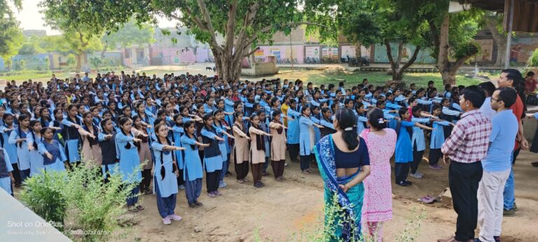 स्कूली छात्राओं ने ली समाज को तंबाकू मुक्त करने की शपथ,विभिन्न प्रतियोगिताओं का भी हुआ आयोजन