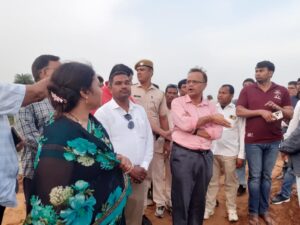 जिला कलेक्टर और विधायक ने किया छीतरिया लाल का निरीक्षण, दिए आवश्यक दिशा निर्देश