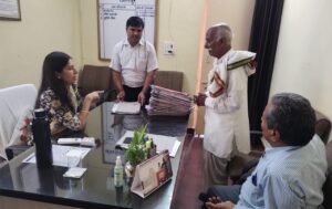 राष्ट्रीय लोक अदालत” के सफल क्रियान्वयन हेतु एडीआर धौलपुर में हुआ डोर स्टेप प्री-काउन्सलिंग शिविर का आयोजन