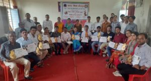 जिला स्तरीय रंगोत्सव कार्यक्रम का हुआ आयोजन, विजेता शिक्षकों को किया सम्मान