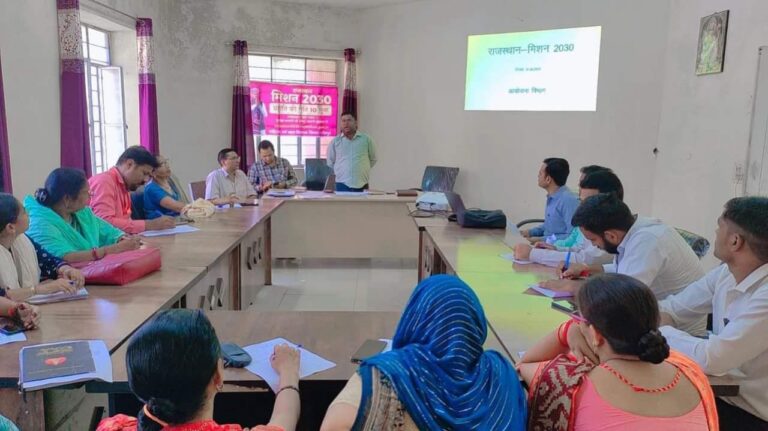 महिला एवं बाल विकास विभाग धौलपुर के सभा कक्ष में समस्त हितधारकों के साथ गहन परामर्श बैठक आयोजित