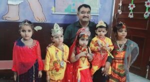 शिष्या ग्लोबल स्कूल में मनाया जन्माष्टमी उत्सव,छोटे छोटे बच्चे बने राधा और कृष्ण