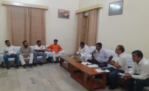 धौलपुर में चुनाव की तैयारियों में बढ़त: अतिरिक्त रोल पर्यवेक्षक की अहम बैठक"