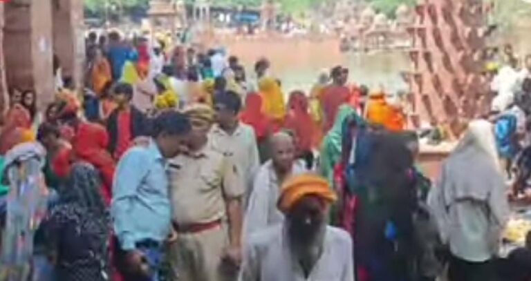 मचकुंड मेले में लगाई लाखों श्रद्धालुओं ने आस्था की डुबकी