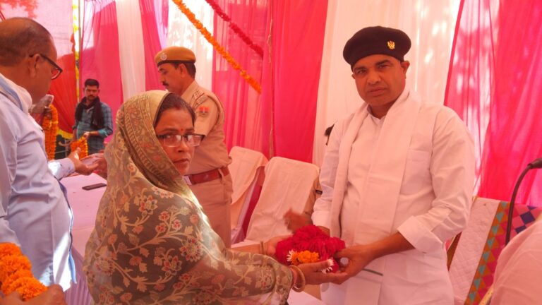 बाड़ी शहर की सुरक्षा व्यवस्था हेतु लगे सीसीटीवी कैमरेविधायक मलिंगा ने किया उद्घाटन