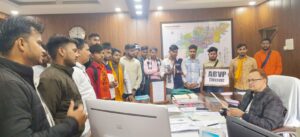 ABVP locks college gate in protest against increase in college exam fees