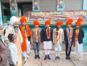 नारी शक्ति प्राथमिक प्रशिक्षण में लिया भाग