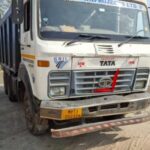 धौलपुर: परिवहन विभाग का 'ऑपरेशन कैच' शुरू, टैक्स चोरी करने वाले 2 दर्जन भारी वाहन सीज, 16 लाख की वसूली