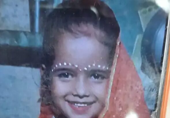 रामगढ़ में भीषण सड़क हादसा: अनियंत्रित होकर पलटा सवारियों से भरा ऑटो, 7 साल की मासूम पलक की दर्दनाक मौत, 4 लोग गंभीर रूप से घायल