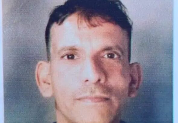 फिरोजाबाद क्राइम न्यूज़: नगला सिंघी में 1 युवक का खौफनाक शव पेड़ से लटका मिला, अवैध संबंध के शक में दर्दनाक हत्या का आरोप, गांव में भारी तनाव