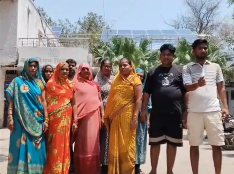 1 बड़ा जनाक्रोश: फिरोजाबाद नगर निगम की बड़ी लापरवाही, वार्ड 30 रसूलपुर में जलभराव से त्रस्त जनता ने सौंपा ज्ञापन, दी आंदोलन की चेतावनी